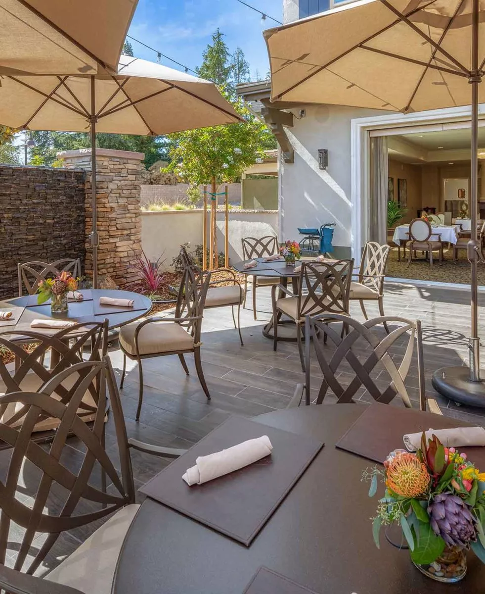 El Dorado Hills terrace with dining tables
