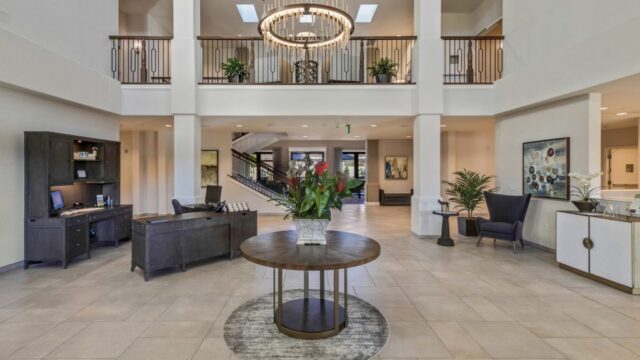 Oakmont of Valencia
