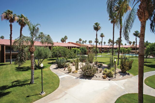 The Carlotta - Ivy Signature Living